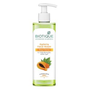 Biotique Papaya Deep Cleanse Face Wash | Gentle Exfoliation | Visibly Glowing Skin | 100% Botanical Extracts| Suitable for All Skin Types | 250ml