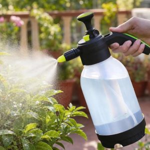 Casa De Amor 2L Pressure Spray Pump with Adjustable Nozzle, Transparent Compression Sprayer Bottle for Plants, Leak-Proof Water Sprayer for Fertiliser Application, Garden, Lawn & Plant Care