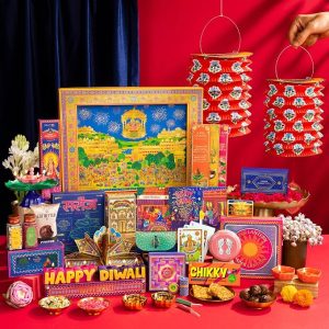 Phool 17 Item Swarna Ramayana Frame Diwali Gift Box | Premium Festive Gift Hamper with Silver Lakshmi Charan Ceramic Diyas, Candle Lanterns, Sweets, & Diwali Essentials Hamper for corporate and festive gifting